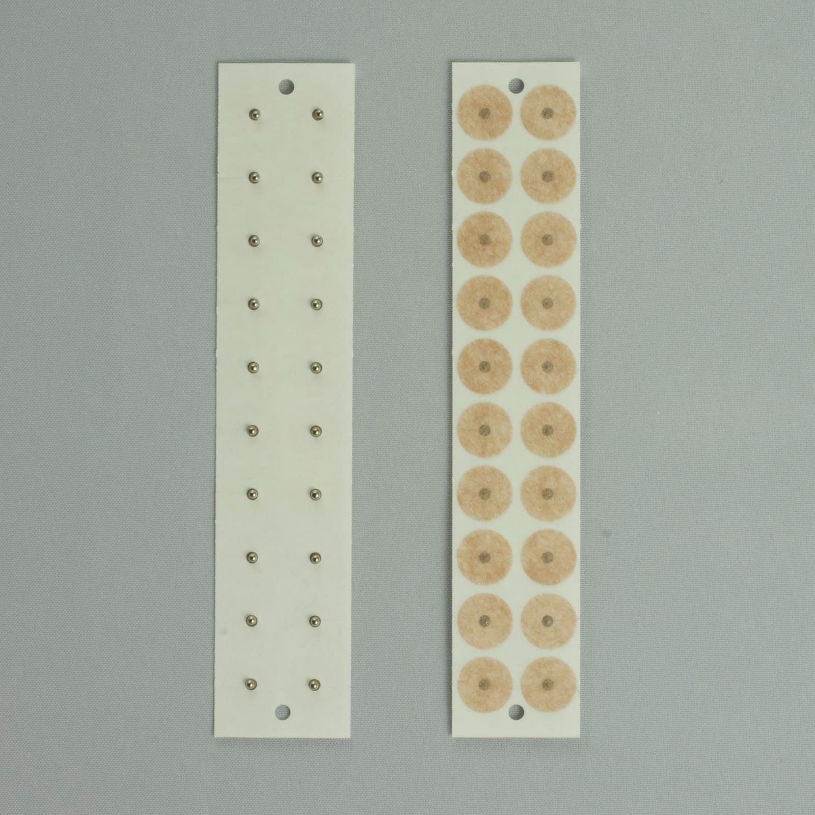 2000粒   マグレインチタンアクリル（肌色）